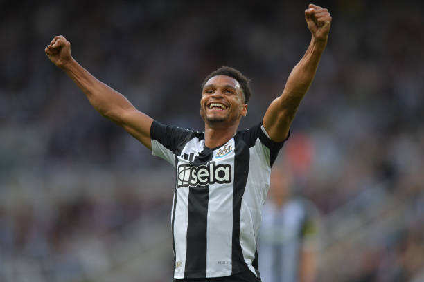 继续在赛场 继续在赛场